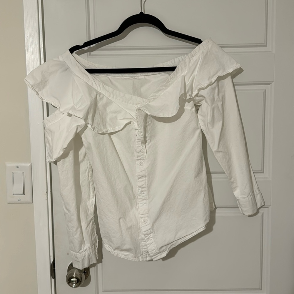 Cute flirty top - white